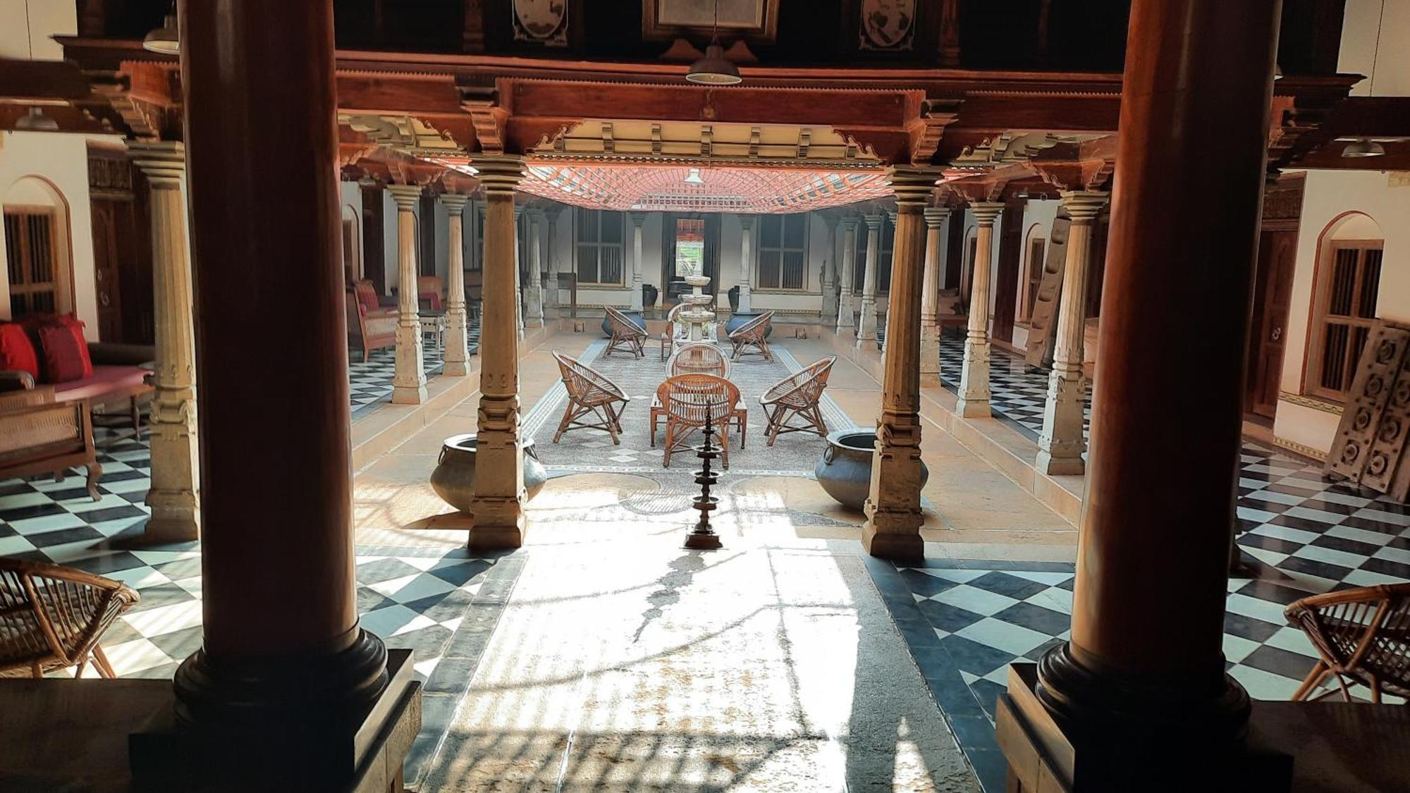 Saratha Vilas Chettinad Kanadukattan Exterior photo